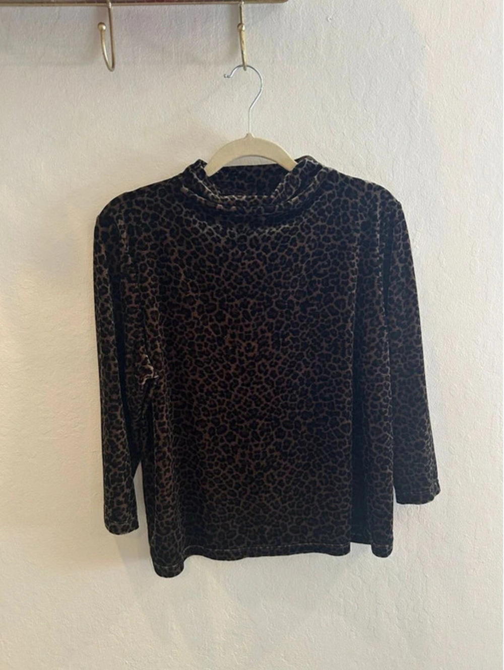 Vintage Velvet Cowl Turtle Neck Animal Print Top